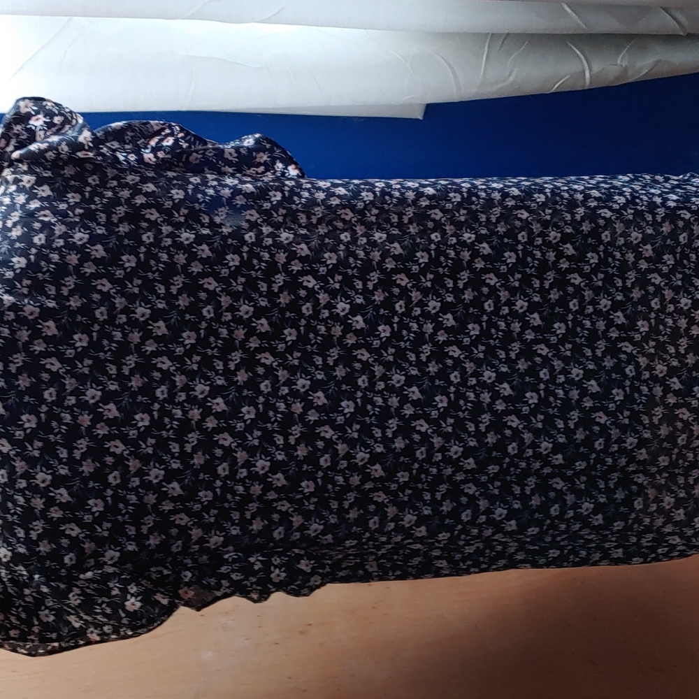 Shirt - Picture 5 of 5